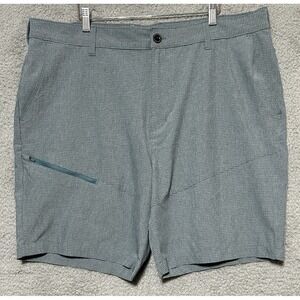World Wide Sportsman Gray Stripe Quick Dry Performance Stretch Shorts Mens sz 42